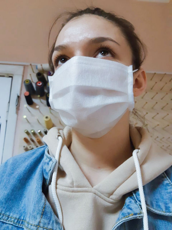 Маски тришарові одноразові Маски тришарові одноразові